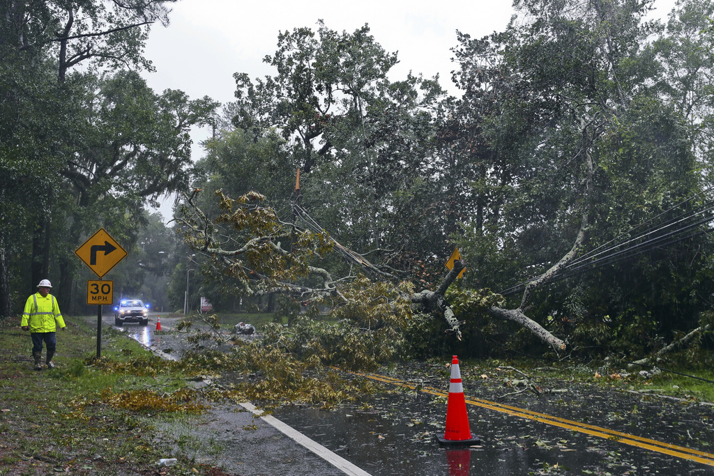 Declaran Estado De Emergencia En Florida E Idalia Toca Tierra