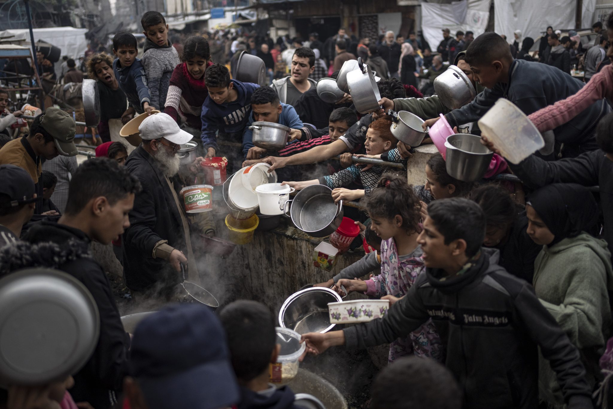 ONU 570 000 personas en Gaza están muriendo de hambre