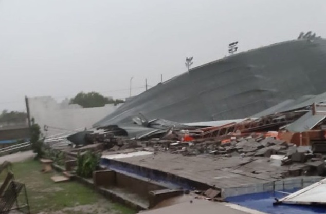 Temporal Deja Al Menos Fallecidos En Argentina Por Derrumbe De Techo