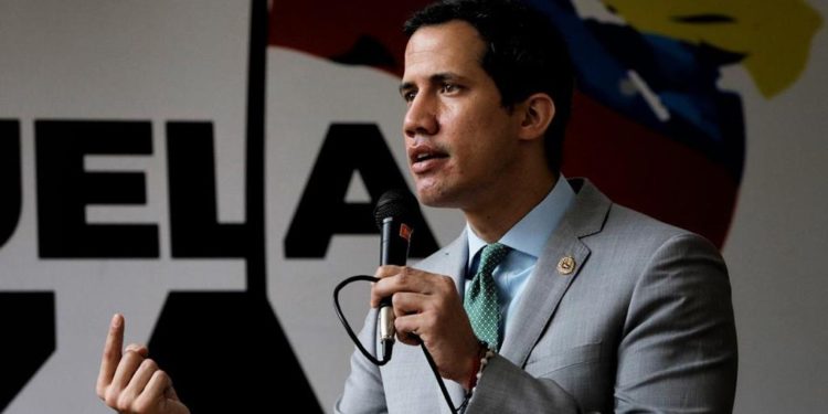 Guaidó llega a EEUU: estoy muy preocupado por mi familia y equipo de trabajo