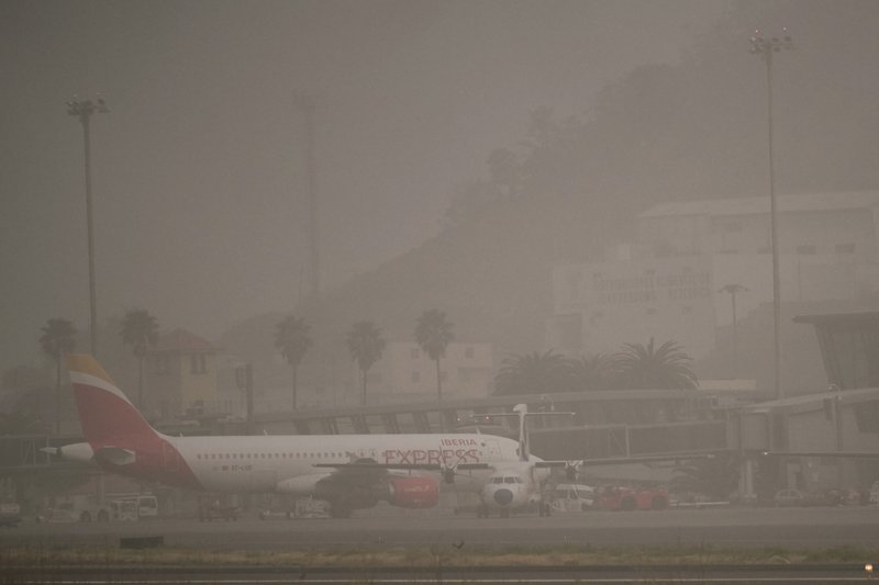 España extendió exigencia de PRC negativa a pasajeros de países latinoamericanos hasta el #21Feb