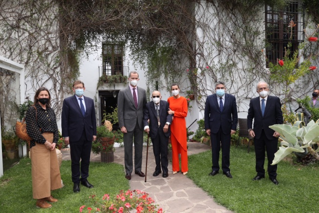 Poeta español Francisco Brines, recibió el Premio Cervantes