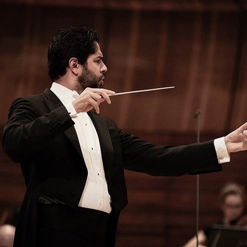 Venezolano Domingo Hindoyan, estará al frente de la Orquesta Filarmónica de Gran Canaria