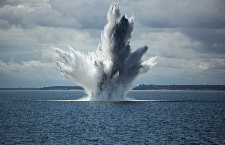 EE.UU. detonó bomba de 18.000 kilos para probar la resistencia de un buque y provocó sismo de magnitud 3,9