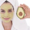 Mascarilla de aguacate y avena para un rostro saludable