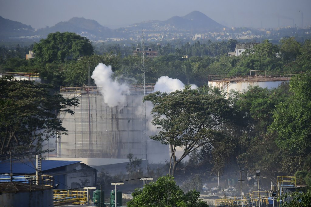 EE.UU. | Dos muertos y siete heridos por fuga química en planta de Texas