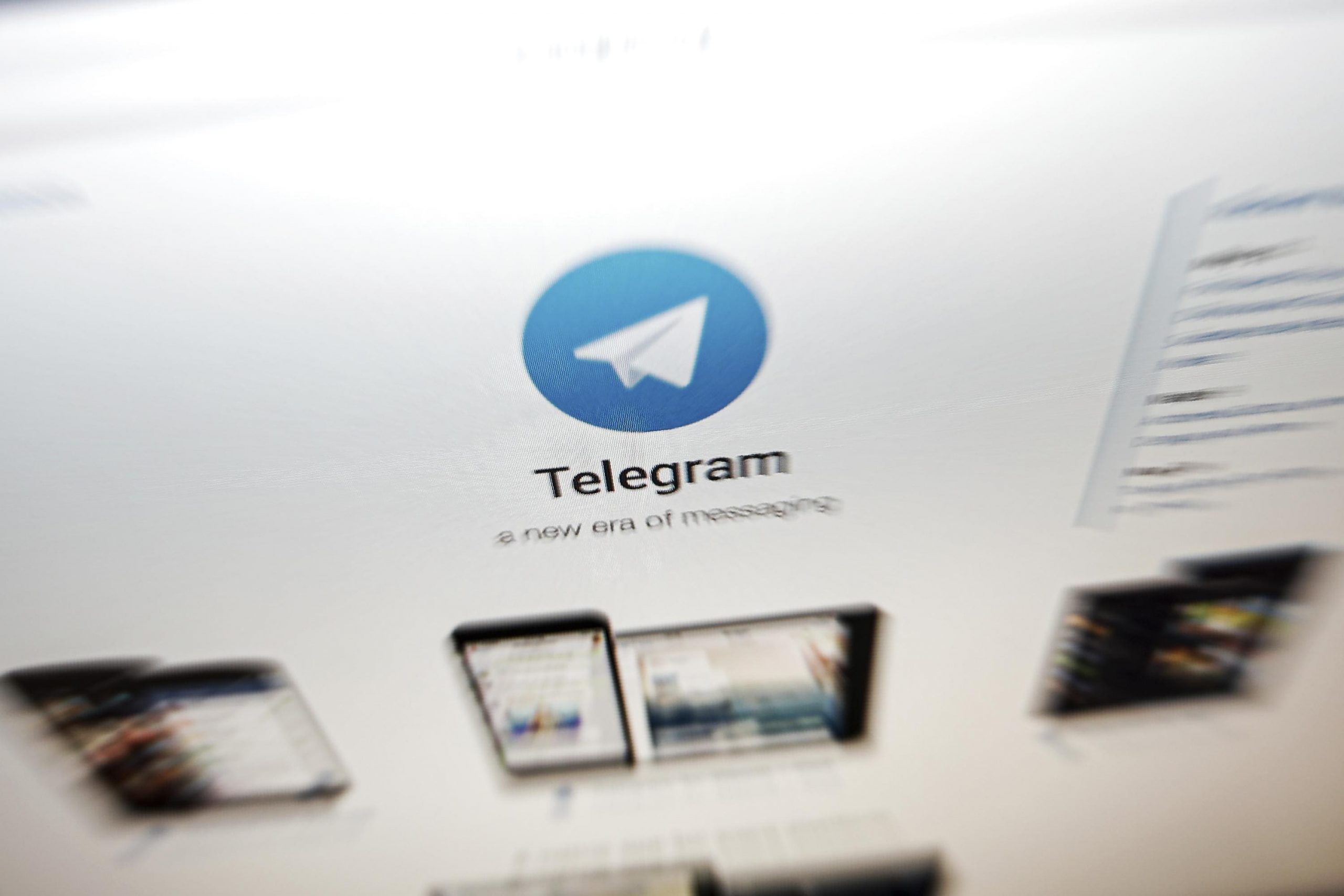 Telegram trabaja en tres funciones que no tiene WhatsApp