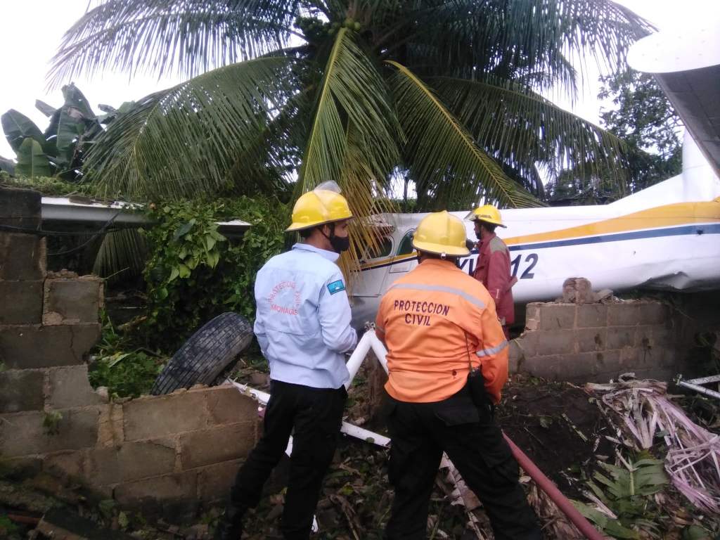 Avioneta cayó sobre el patio de una casa en Maturín