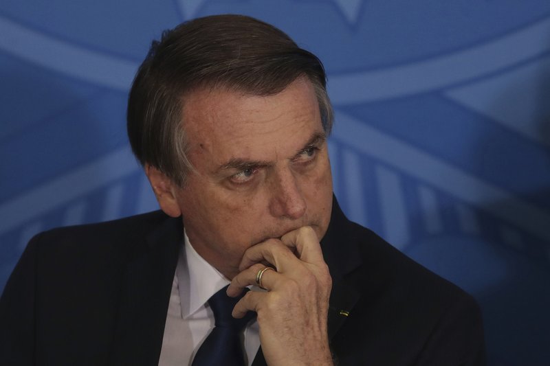 Bolsonaro veta la entrega de productos de higiene menstrual