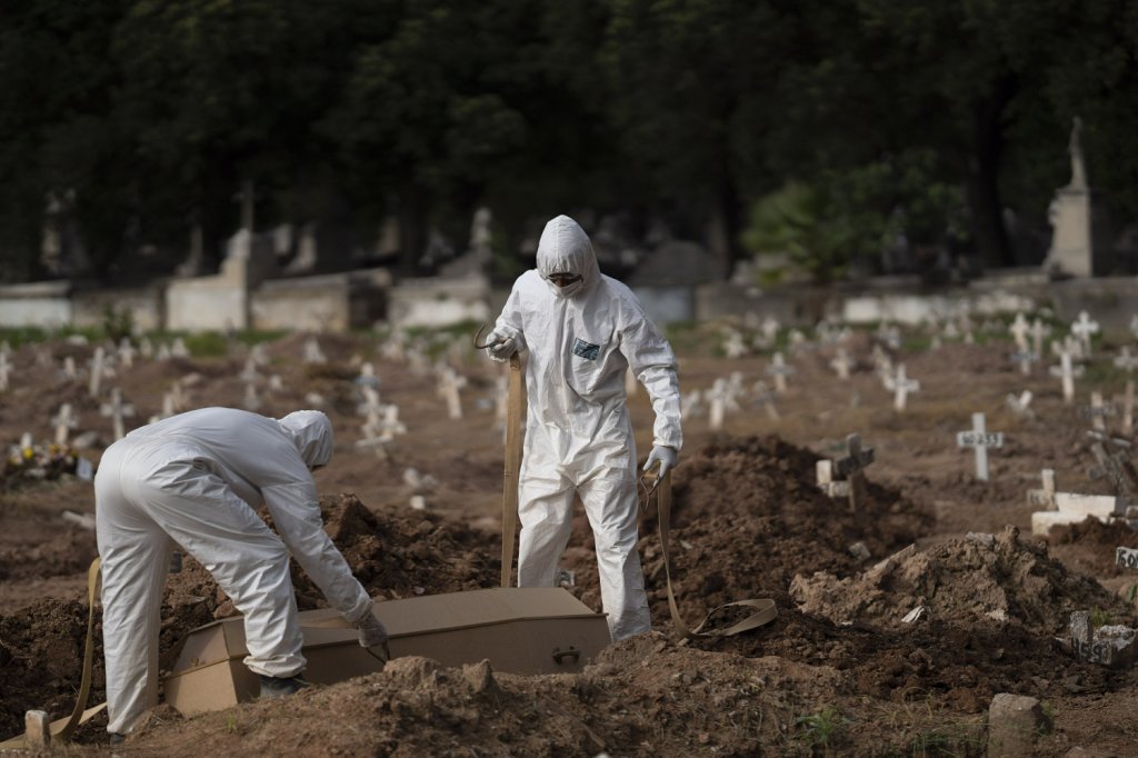 Estudio israelo-alemán indica que al menos un millón de muertes por coronavirus no fueron reportadas