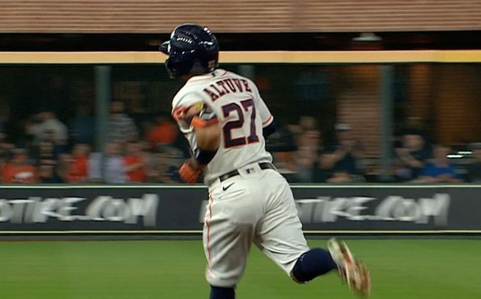 José Altuve llegó a 1.800 hits con el uniforme de los Astros