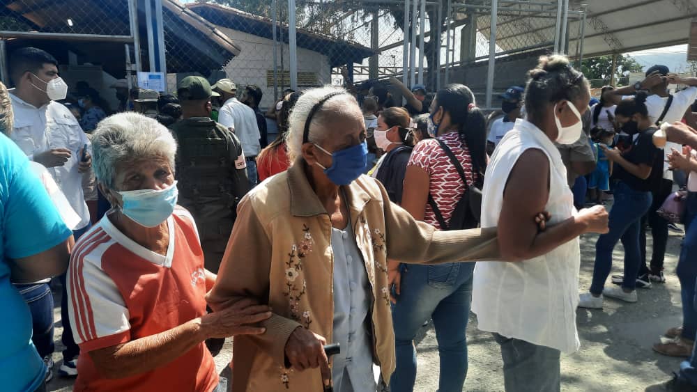 En simulacro electoral prevaleció la emoción sobre la prevención en salud