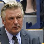 Alec Baldwin disparó un arma de utilería y mató por accidente a una persona