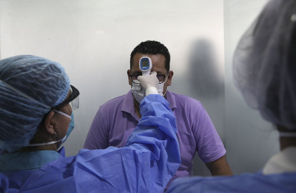 Variante ómicron ya está en casi 60 países