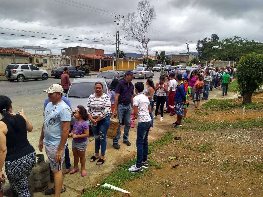 Gobernador Adolfo Pereira: viene gas para Lara, fueron asignadas 10 cisternas más