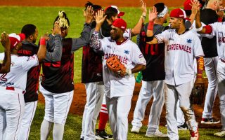 29102021- cardenales - aguilas - celebracion cardenales (8)