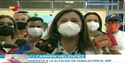 Carmen Meléndez ejerció su derecho al voto