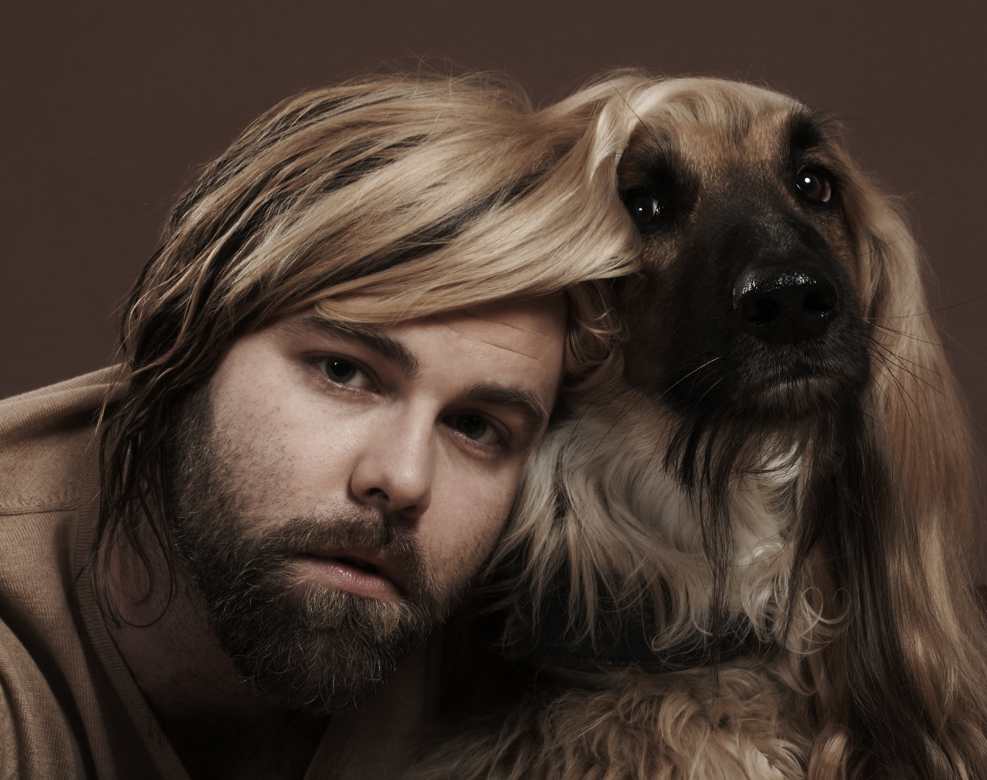 hombre barba y perro Foto: Getty Images