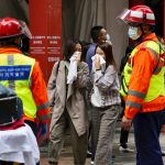 Decenas de personas atrapadas en un incendio en Hong Kong