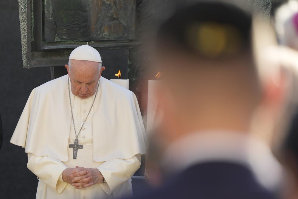 El Papa muestra preocupación por violación de derechos y riesgo nuclear por crisis en Ucrania