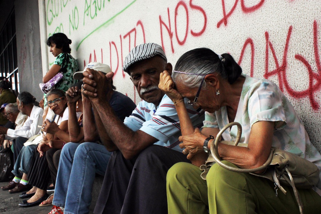 Silva: gobierno venezolano comete delitos de lesa humanidad contra pensionados y jubilados