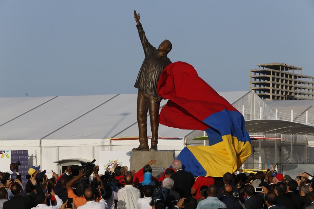 13 de abril 2002: renuncia de Carmona y regreso de Chávez al poder