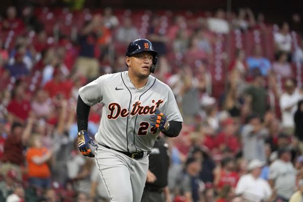 Miguel Cabrera, a media docena de los 3.000 imparables