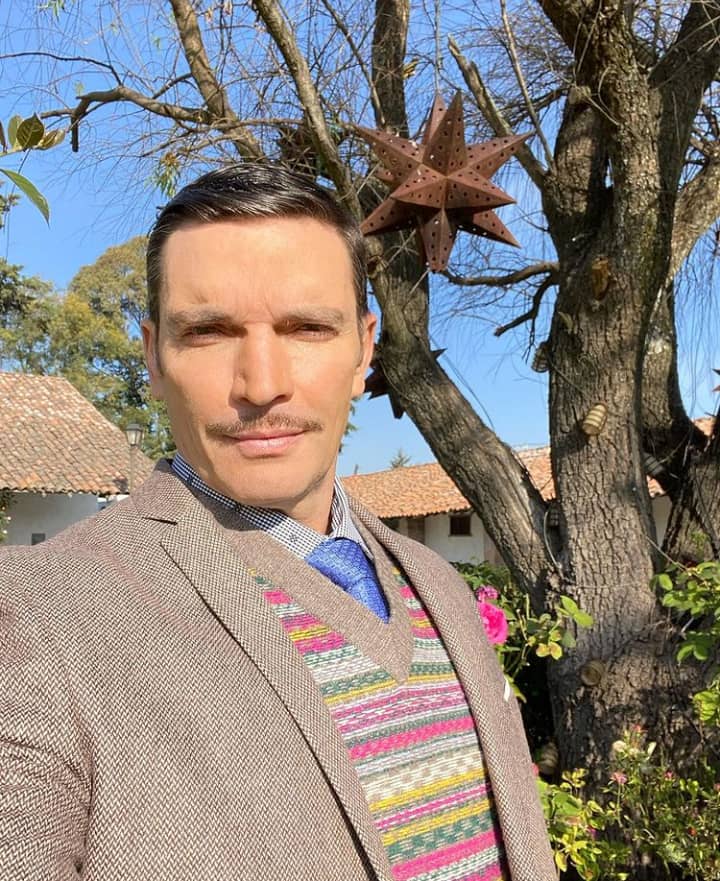 Julián Gil