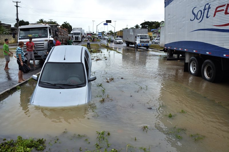 Brasil | Fuertes lluvias dejan al menos a 84 los muertos en Pernambuco