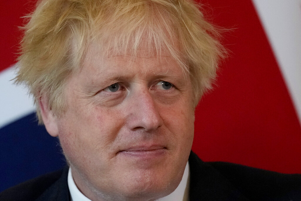 Boris Johnson enfrenta una moción de censura que podría expulsarlo del poder