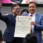 Gustavo Petro recibió credencial de presidente electo de Colombia