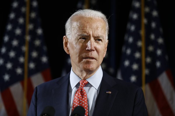 Biden no estaría a favor de prohibir todas las armas en EEUU