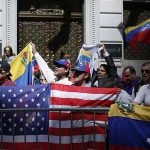 Venezolanos con parole humanitario en Estados Unidos tendrán que cambiar su estatus o serán deportados