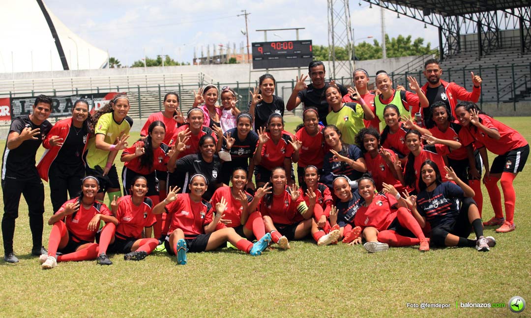 Dvo Lara femenino