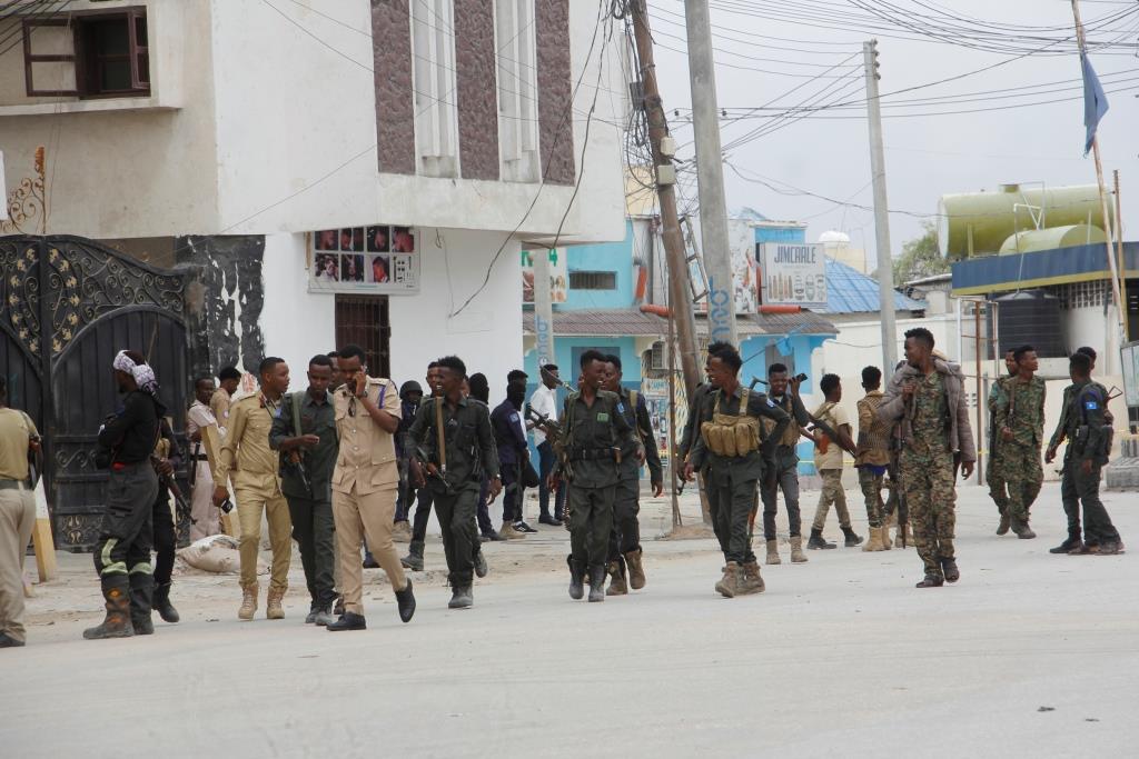 Asalto a hotel en Somalia deja 21 muertos y 117 heridos