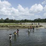 Venezolanos fallecieron al ser arrastrados por un río que limita con el Darién