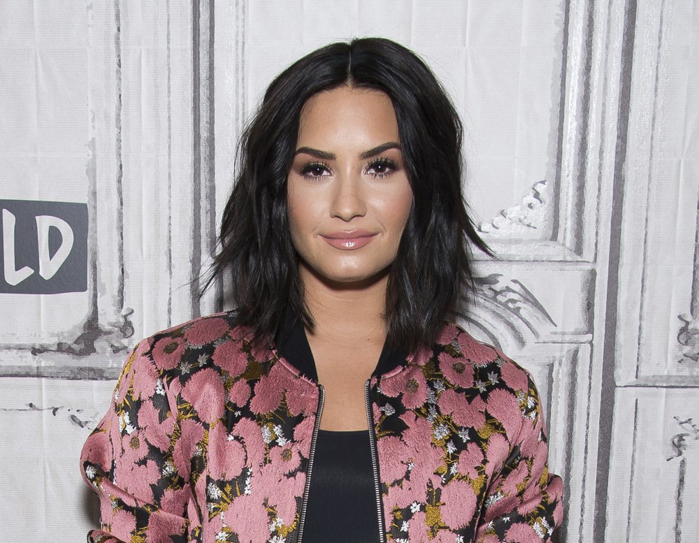 Demi Lovato vuelve a usar el pronombre "ella": recientemente me he sentido más femenina