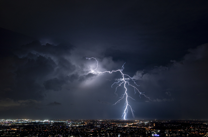 Al menos 20 fallecidos por el impacto de rayos y lluvias en el noroeste de India