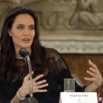 Angelina Jolie renuncia a su rol como enviada especial de Acnur