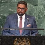 Presidente de Guyana dice que medidas anunciadas por Nicolás Maduro son una "amenaza inminente"