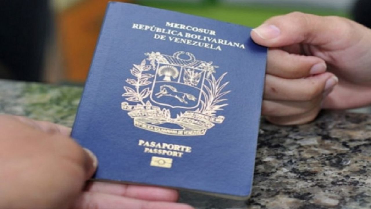 Venezolanos en Chile pueden consultar disponibilidad de su pasaporte en la web