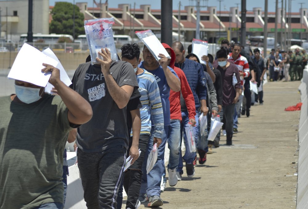 Costa Rica evalúa hacer cambios migratorios por falta de apoyo internacional