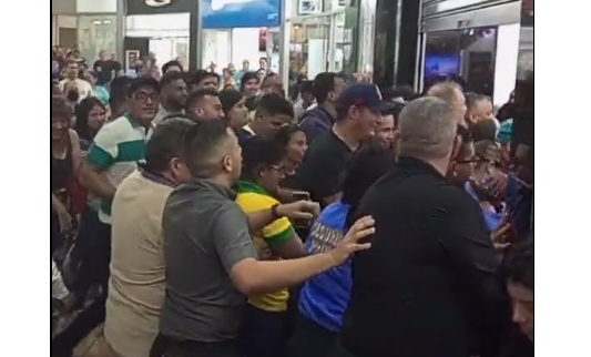 “Black Friday” desata caos y violencia en tiendas y centro comerciales de Venezuela