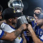 Jugadores de escuadra capitalina levantaron la Copa de campeones