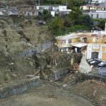 Aumentan a ocho los fallecidos por corrimiento de tierra en isla italiana