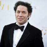 Gustavo Dudamel recibió el premio por la excelencia del Instituto Queen Sofía en New York