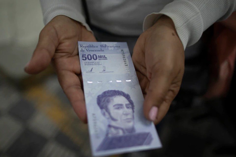 Bolívares