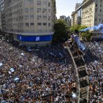 Calles desbordadas de gente