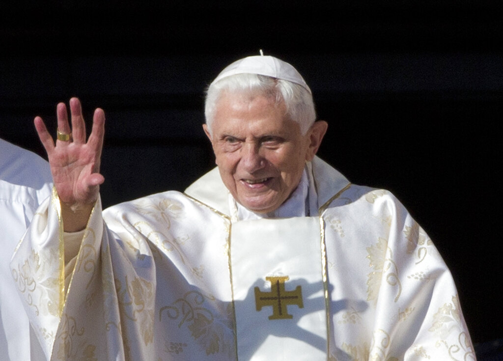 PAPA-BENEDICTO XVI