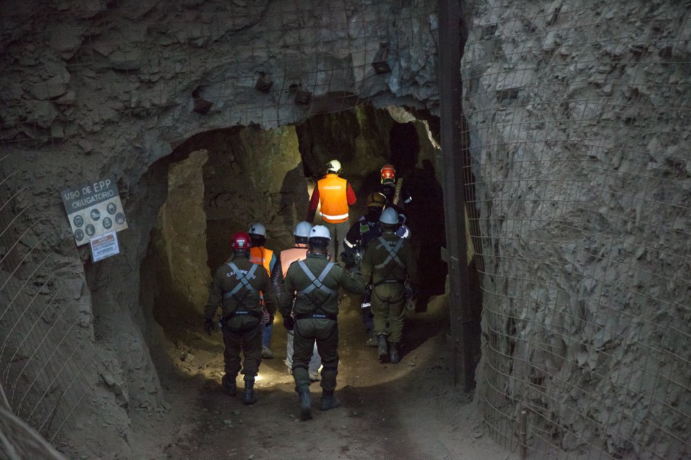 Derrumbe de mina deja un fallecido en México